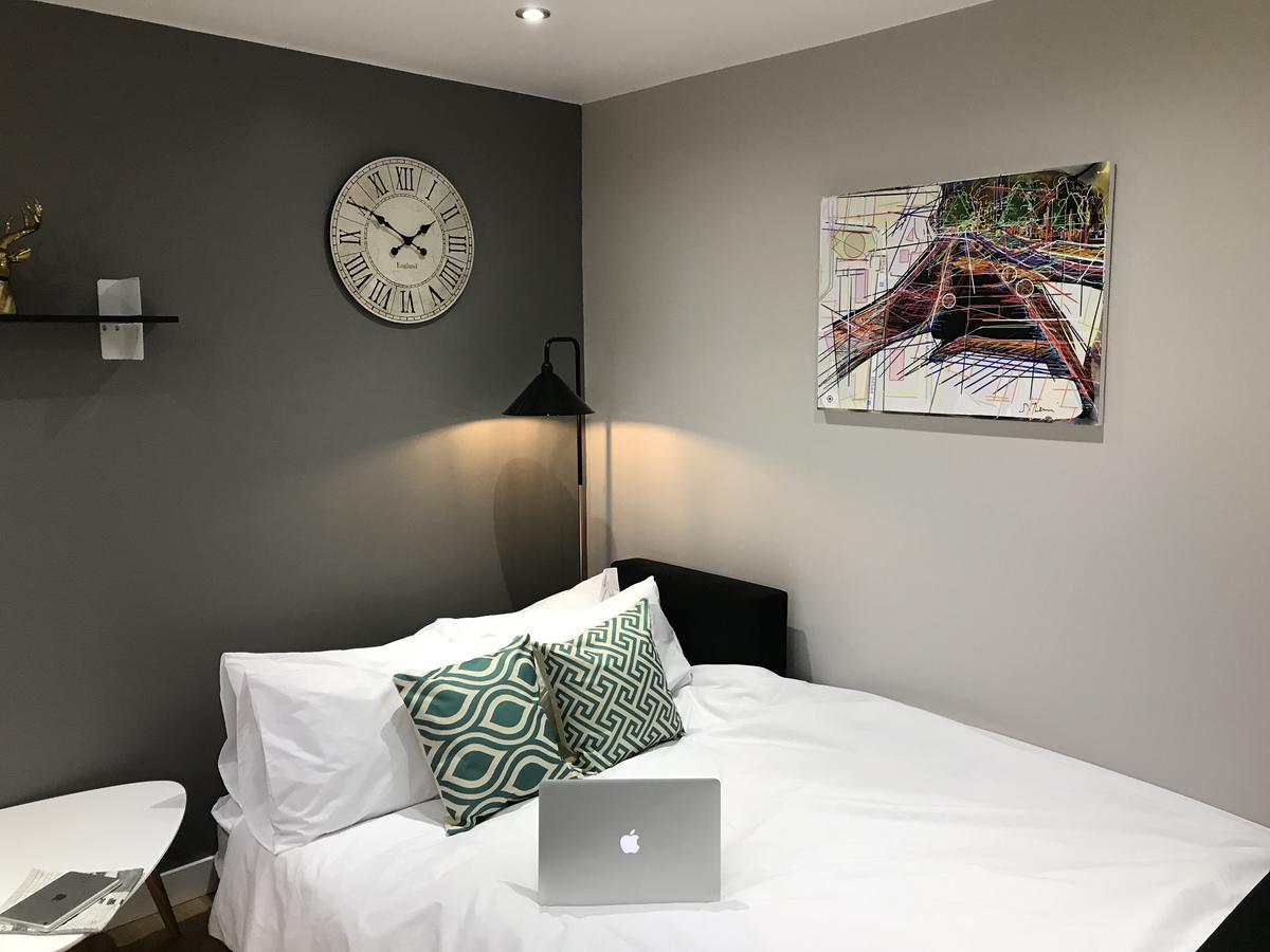 Apartment Mediahub 2